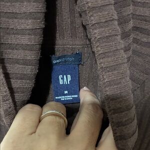 GAP Chocolate Ribbed Knit Turtle Neck